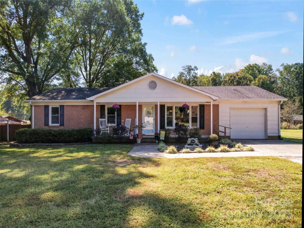 MLS #CAR4308715 image #0