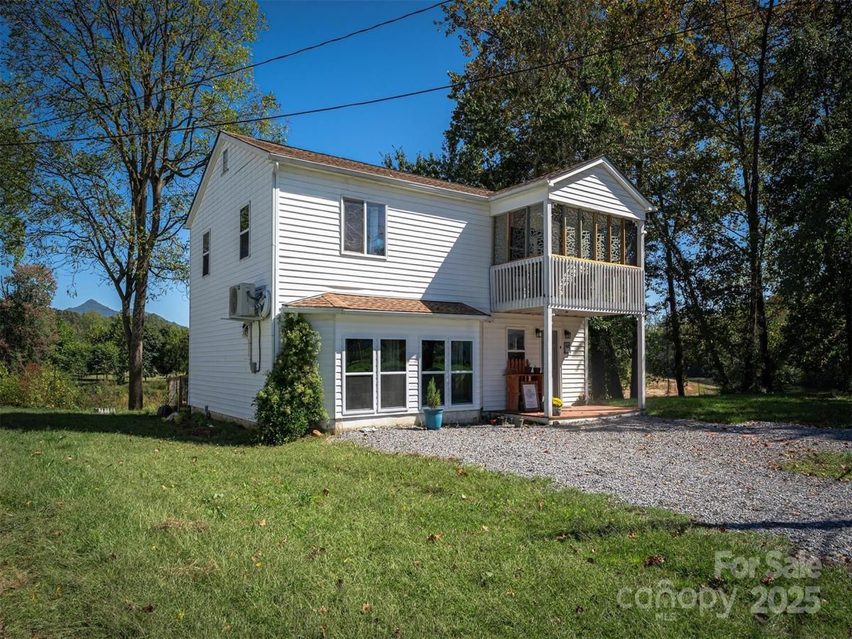 MLS #CAR4308852 image #0