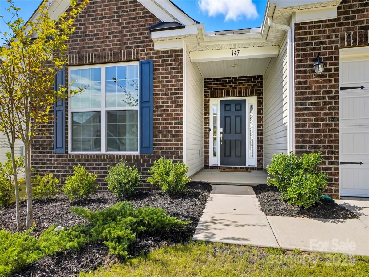 MLS #CAR4309004 image #0