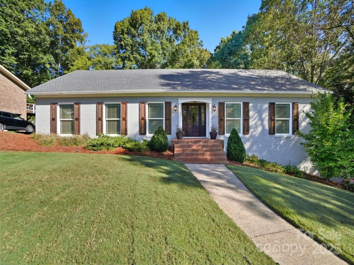 MLS #CAR4309385 image #0