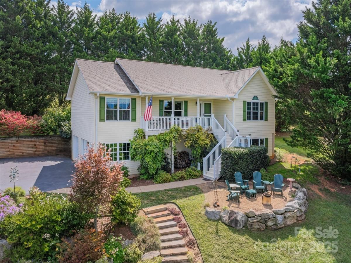 MLS #CAR4309471 image #0