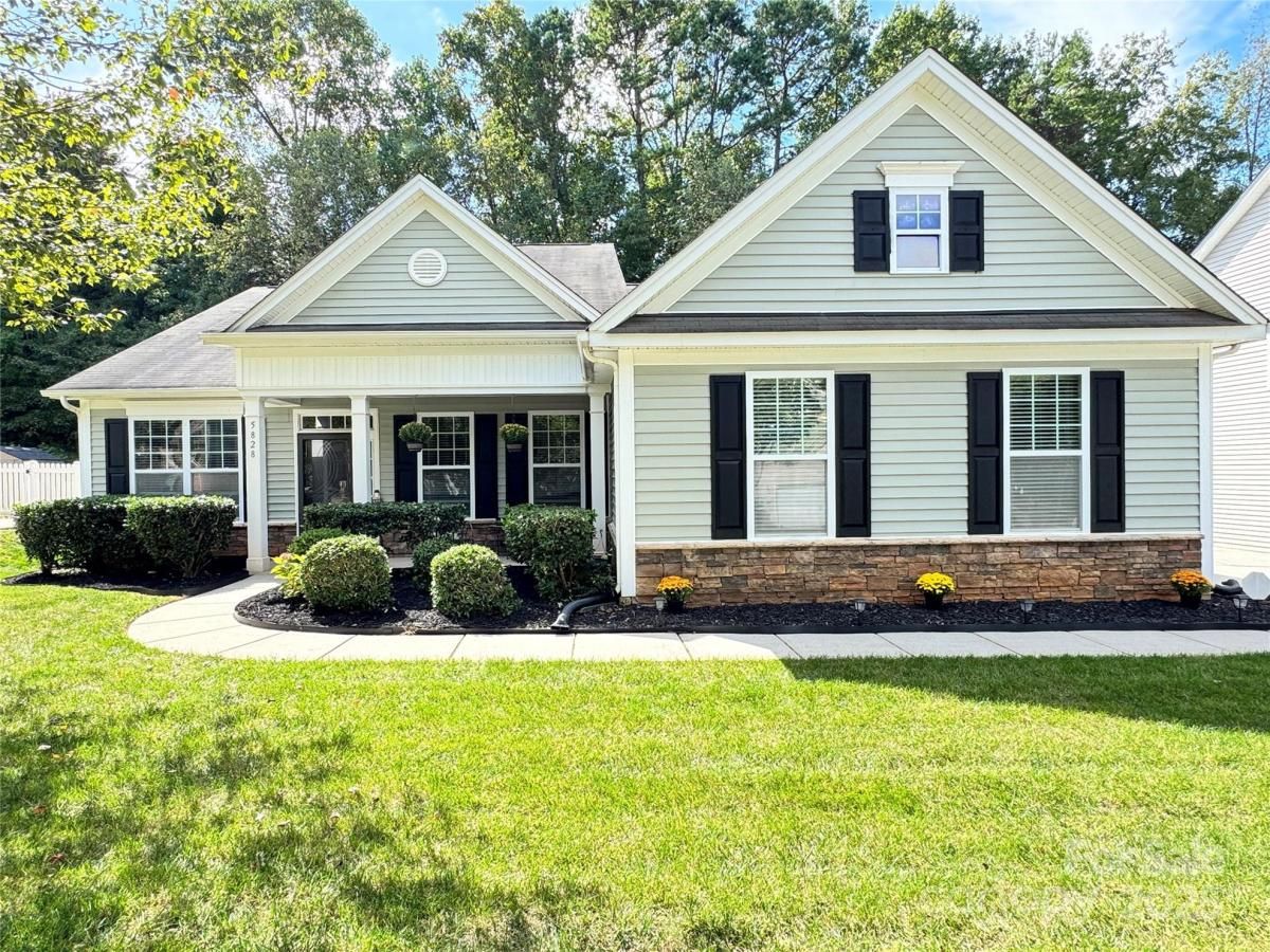 MLS #CAR4309538 image #0