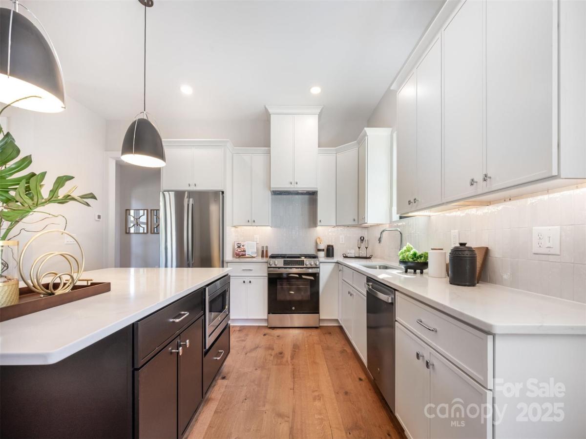 MLS #CAR4309590 image #0