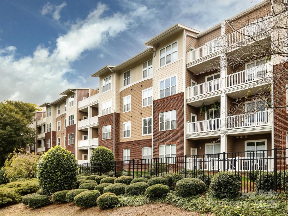 MLS #CAR4309767 image #0