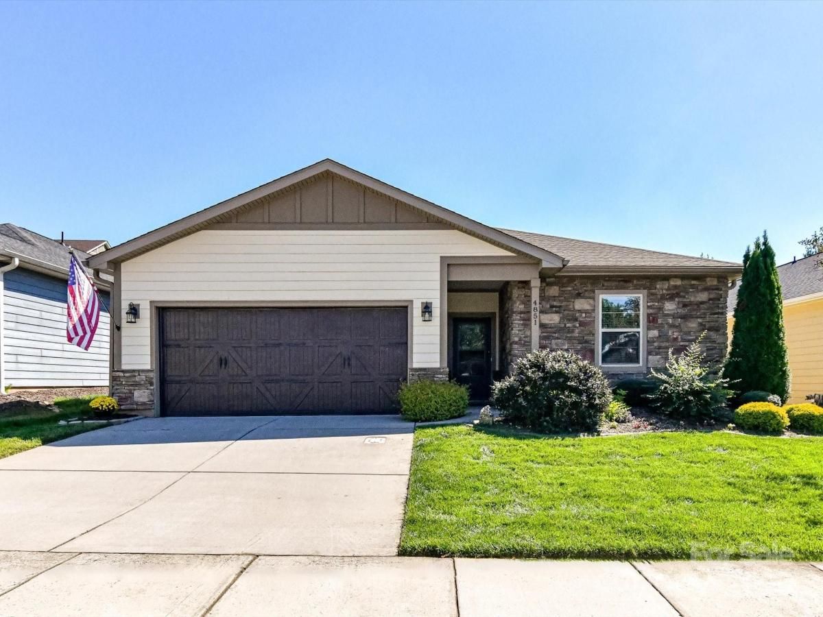 MLS #CAR4309808 image #0