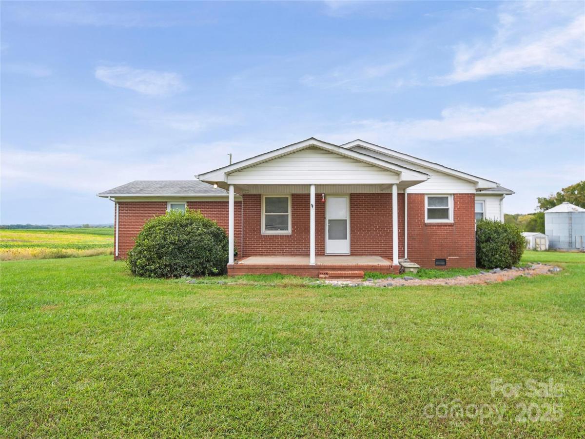 MLS #CAR4310204 image #0