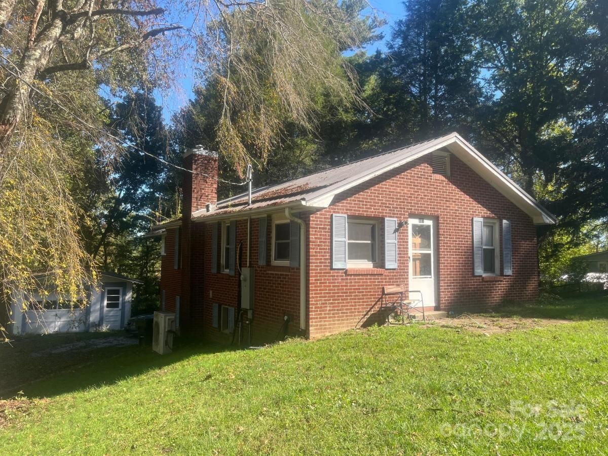 MLS #CAR4310454 image #0