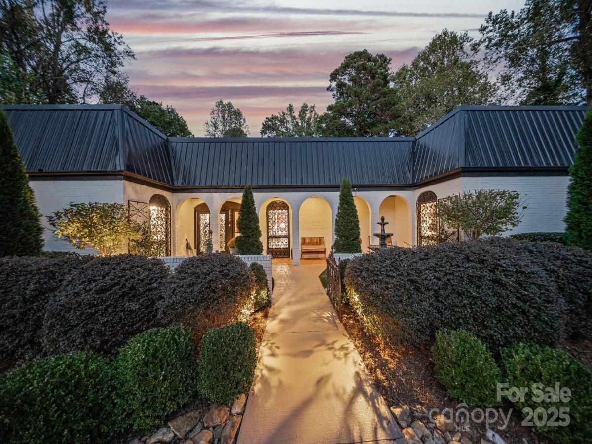 MLS #CAR4310461 image #0