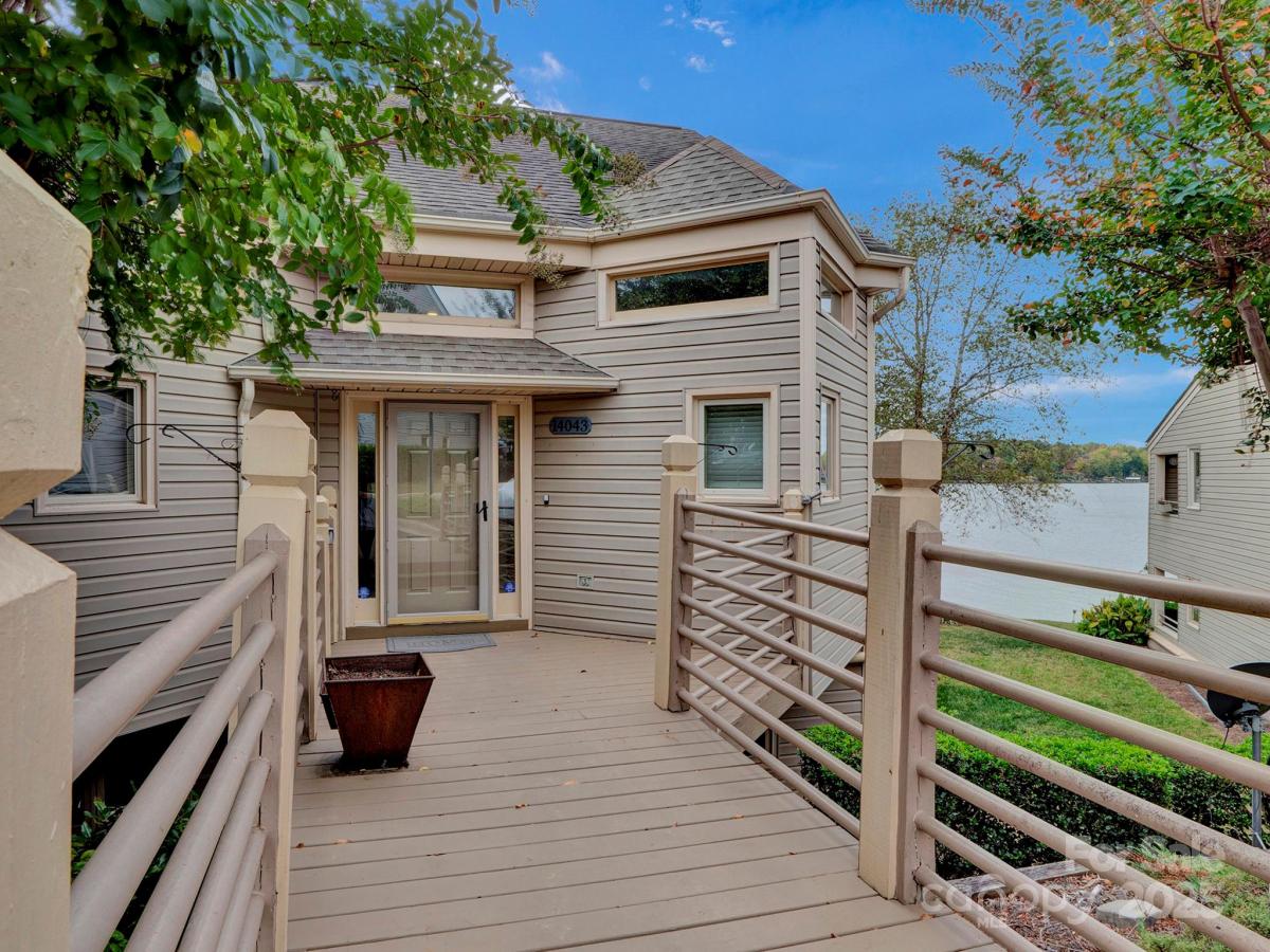 MLS #CAR4310563 image #0