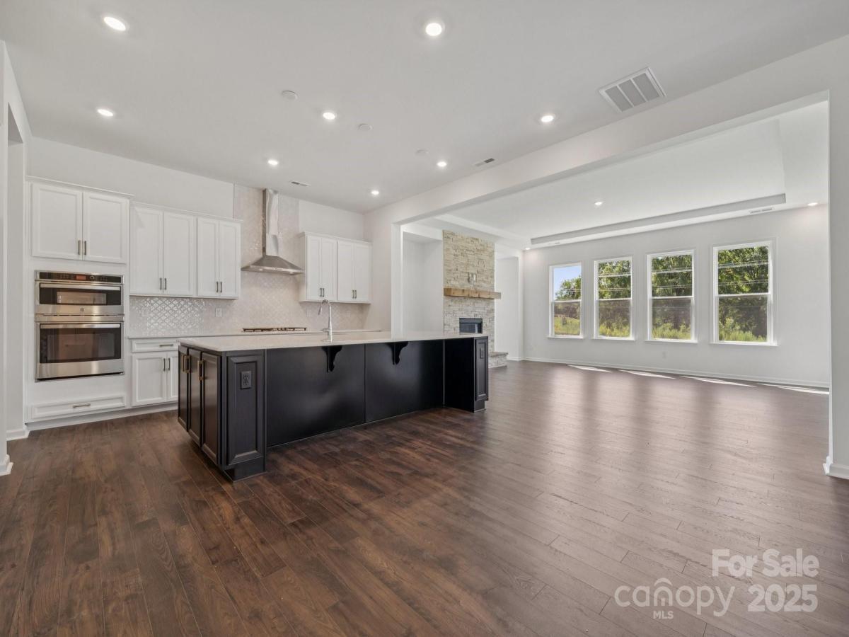 MLS #CAR4310765 image #0