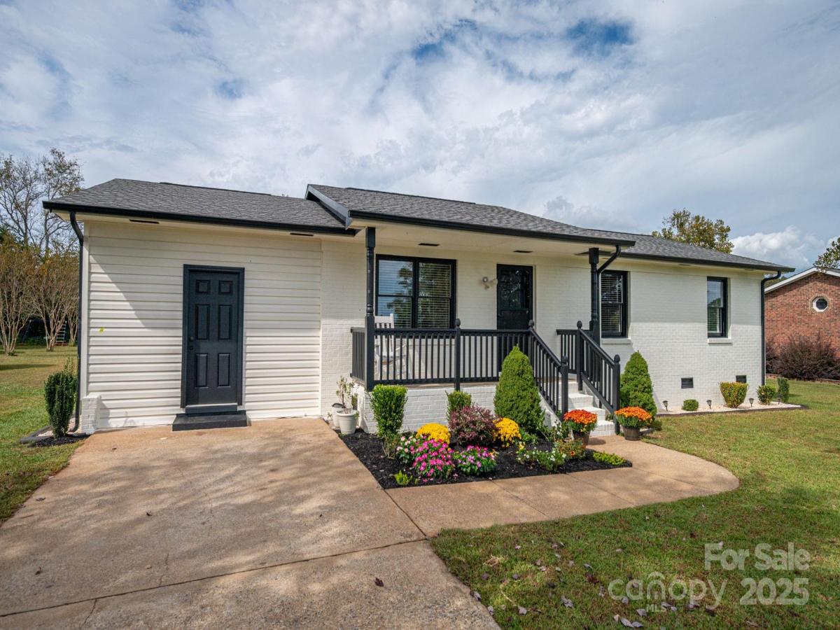 MLS #CAR4310845 image #0