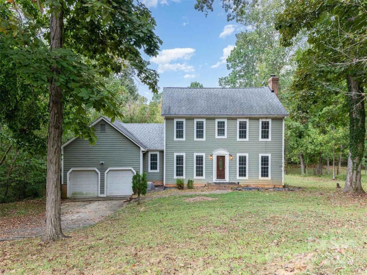 MLS #CAR4310913 image #0