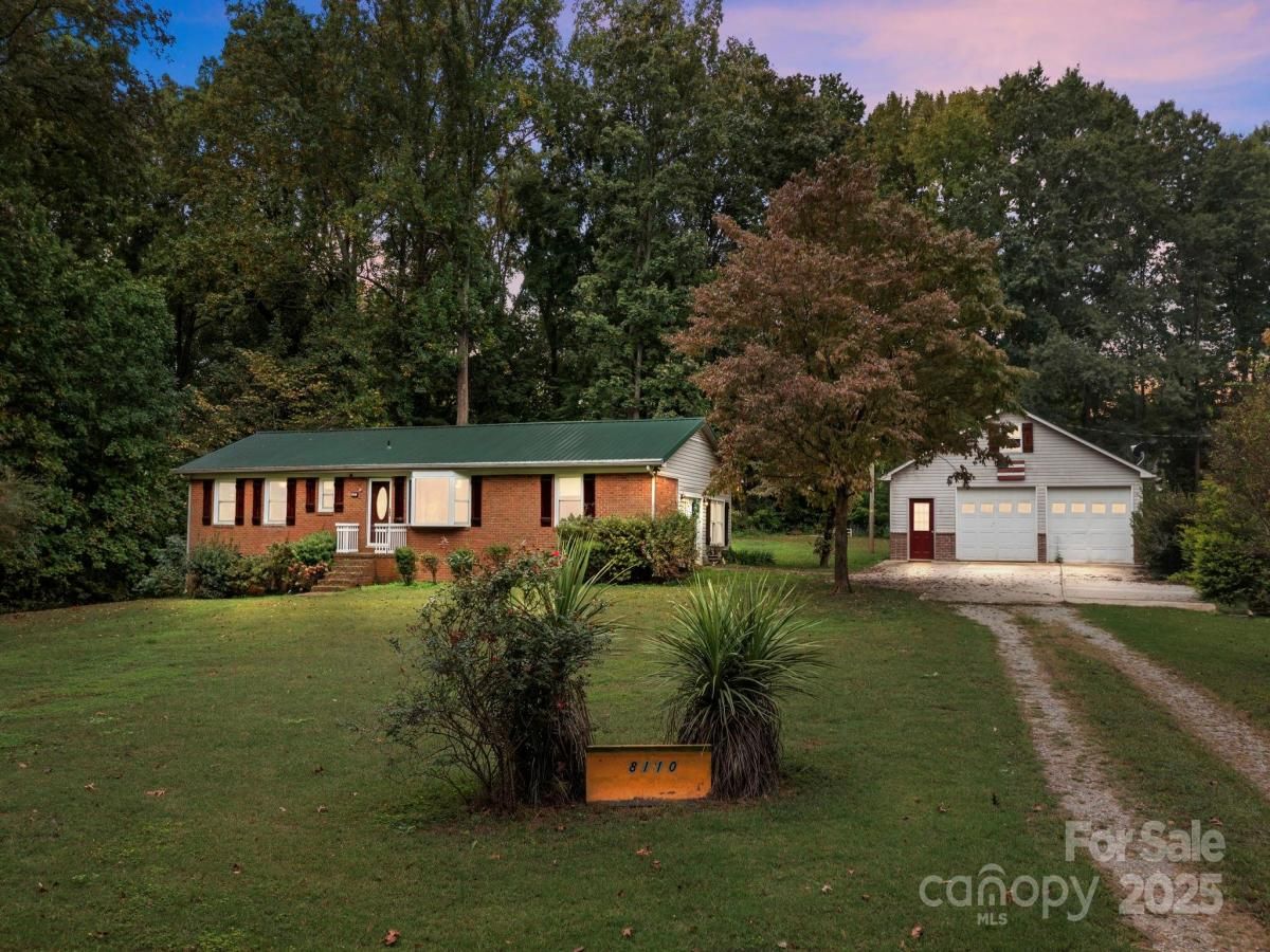 MLS #CAR4310949 image #0