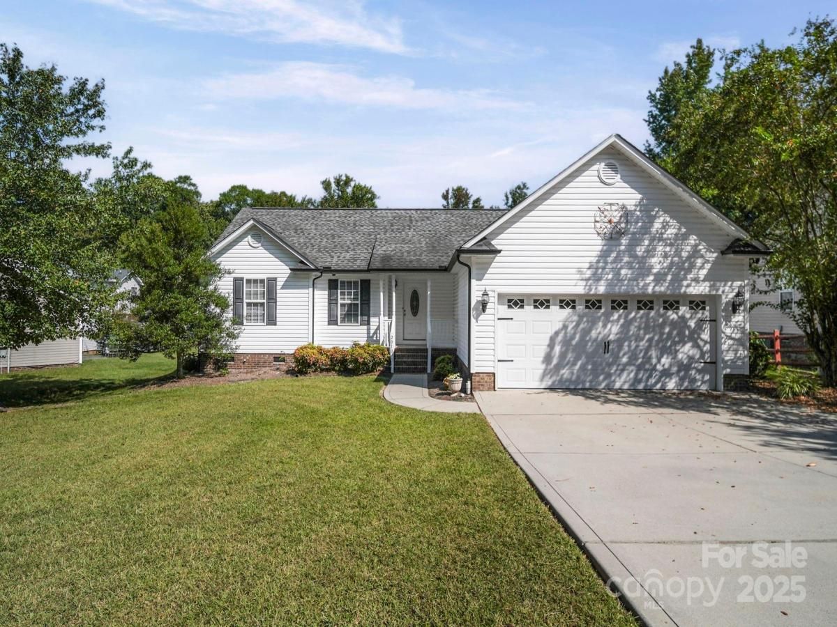 MLS #CAR4311029 image #0