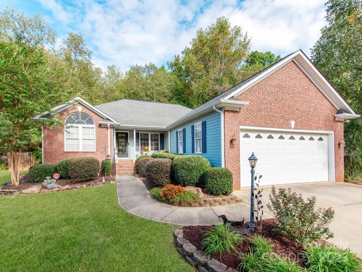 MLS #CAR4311076 image #0