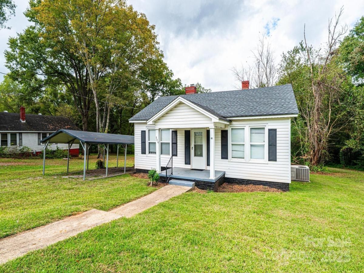 MLS #CAR4311077 image #0