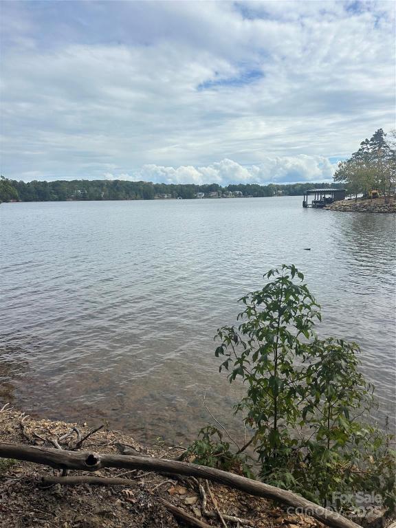 MLS #CAR4311192 image #0