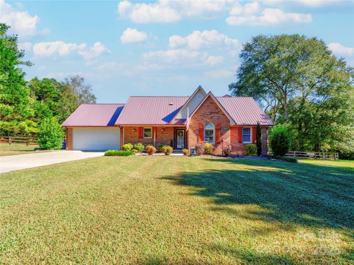 MLS #CAR4311328 image #0