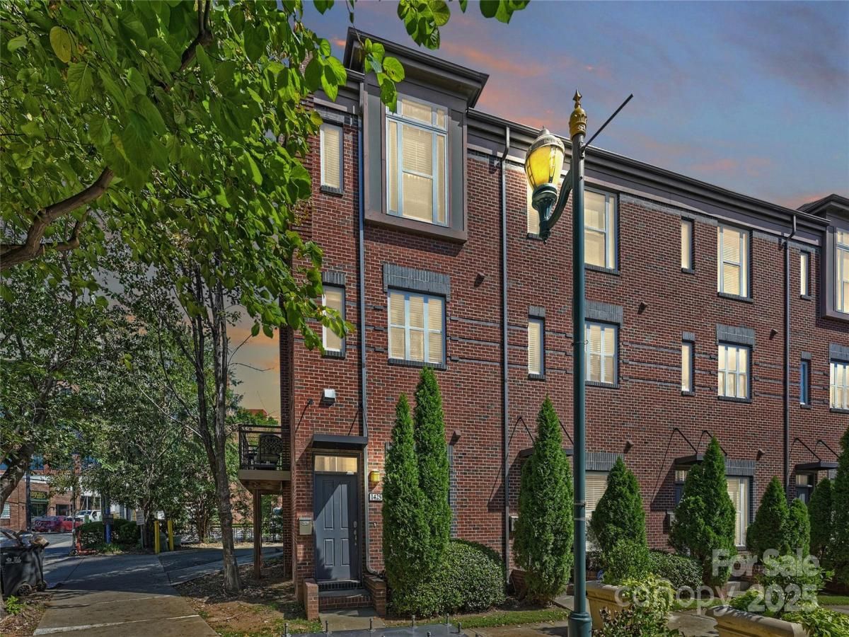 MLS #CAR4311487 image #0