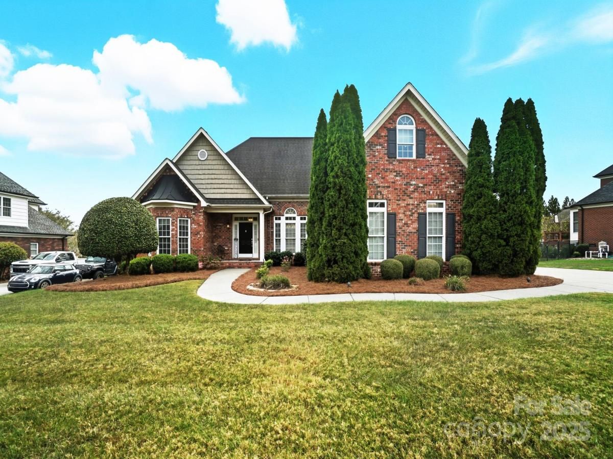 MLS #CAR4311543 image #0