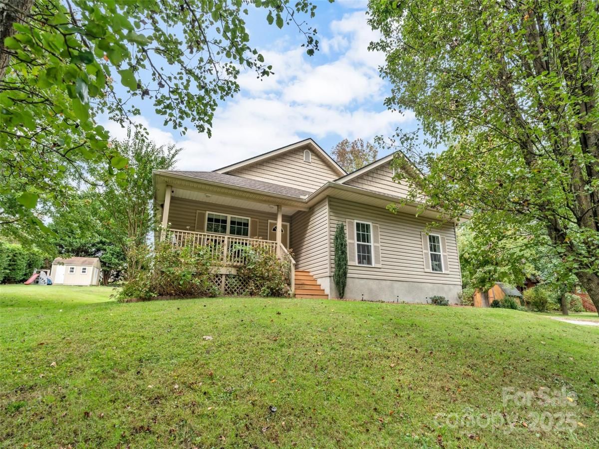 MLS #CAR4312176 image #0