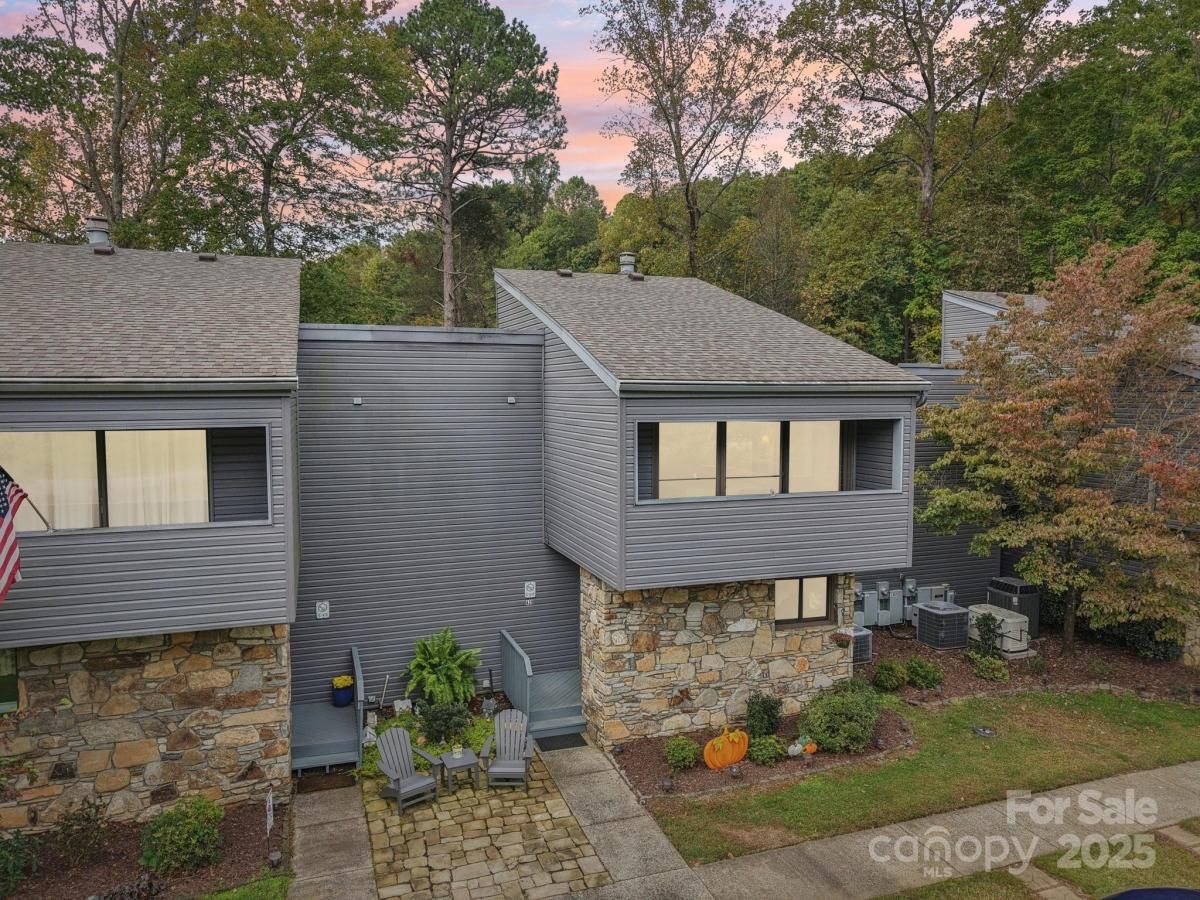 MLS #CAR4312402 image #0