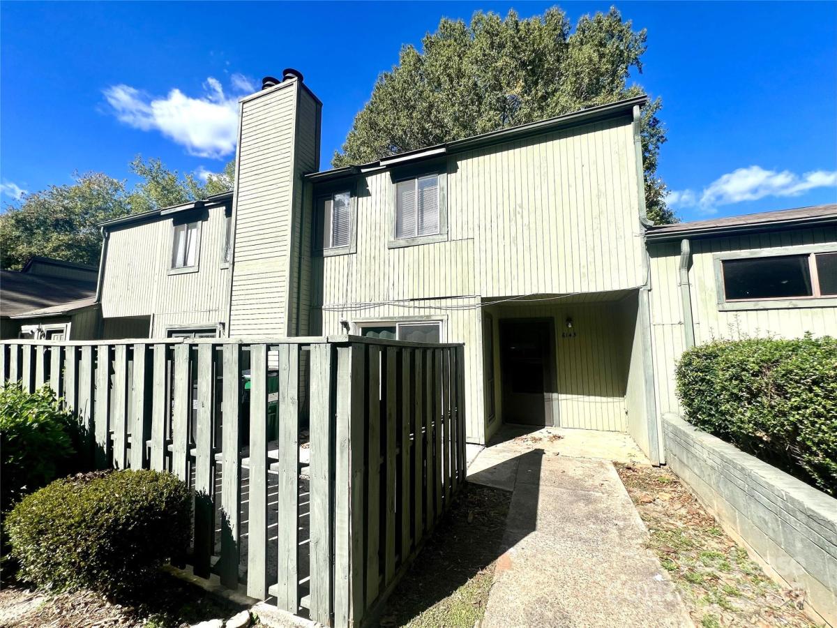 MLS #CAR4312620 image #0