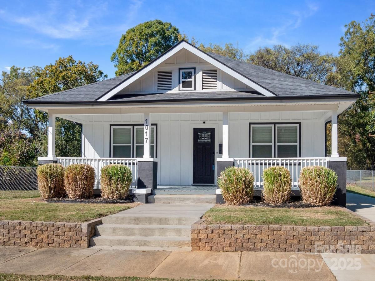 MLS #CAR4312705 image #0