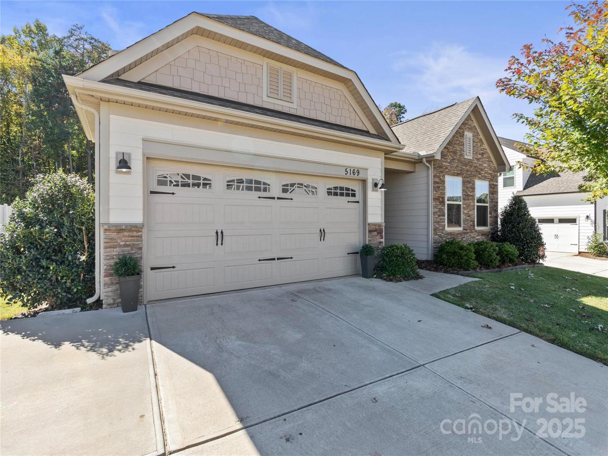 MLS #CAR4312765 image #0