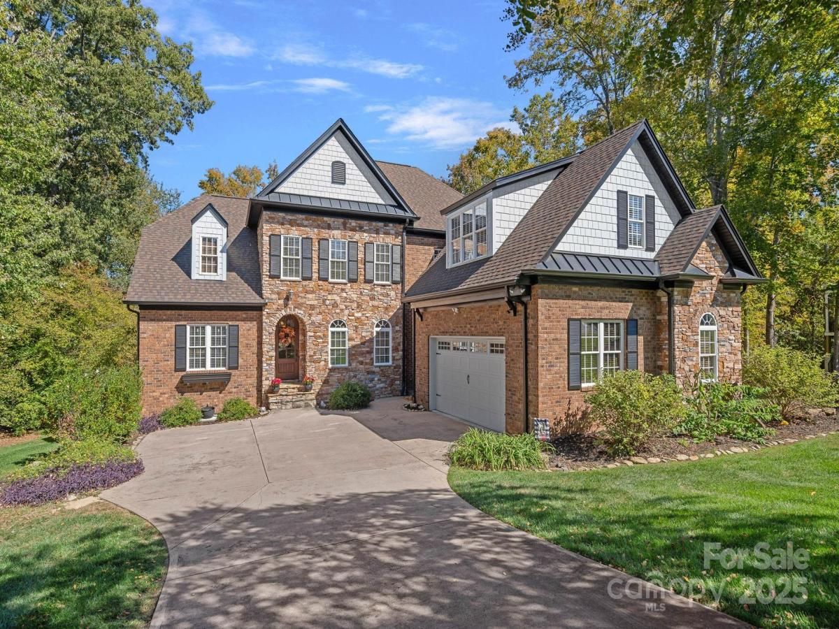 MLS #CAR4312900 image #0