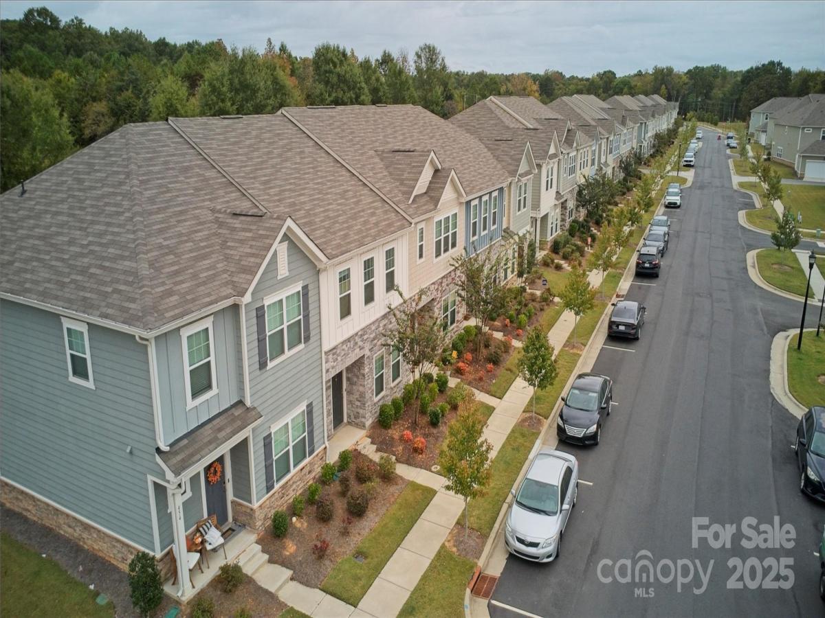 MLS #CAR4312924 image #0