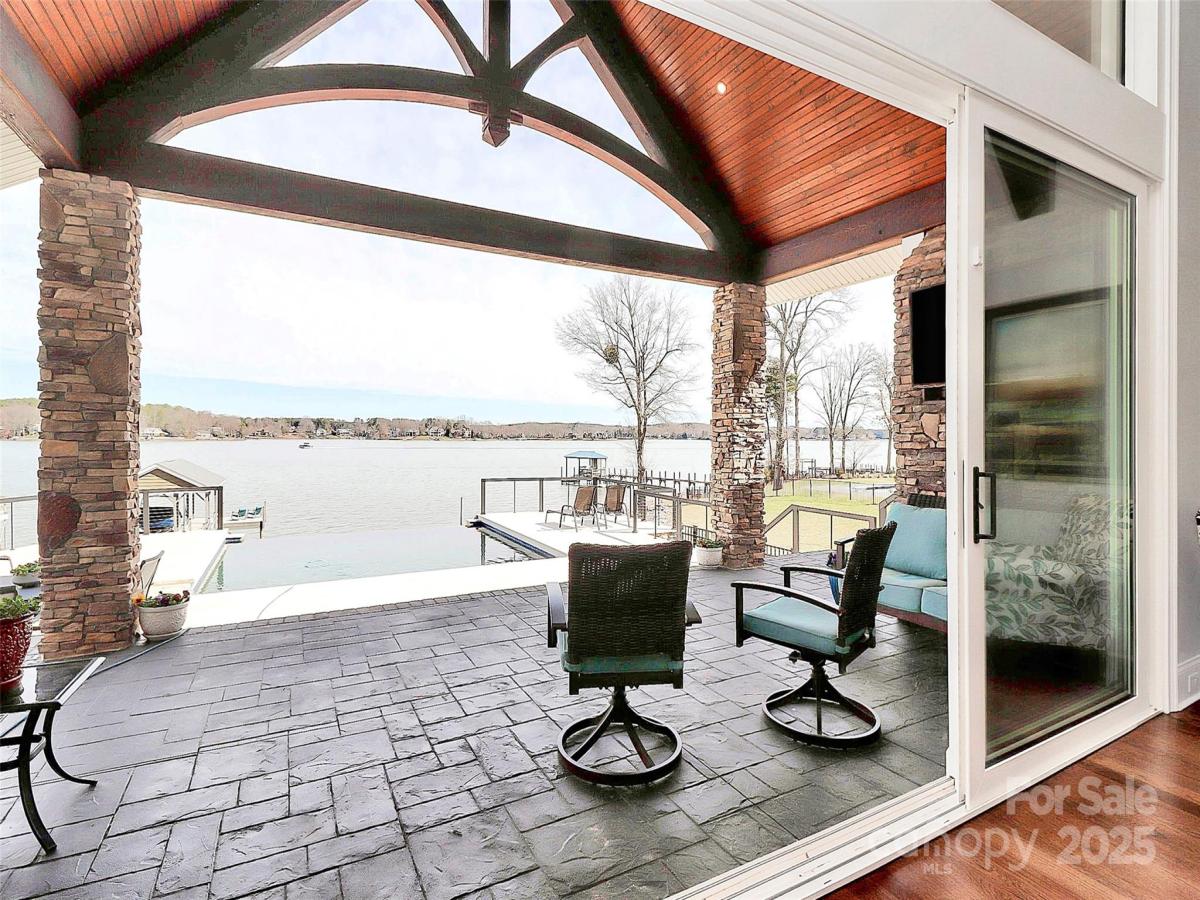 MLS #CAR4312956 image #0