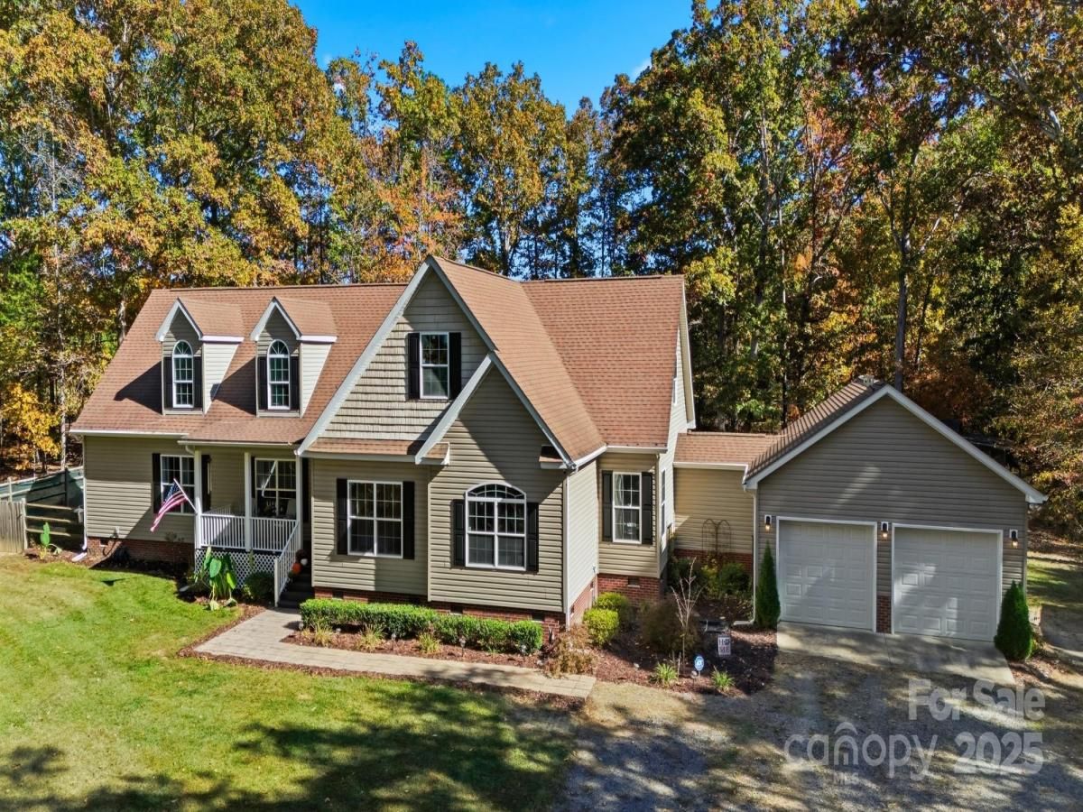 MLS #CAR4312978 image #0