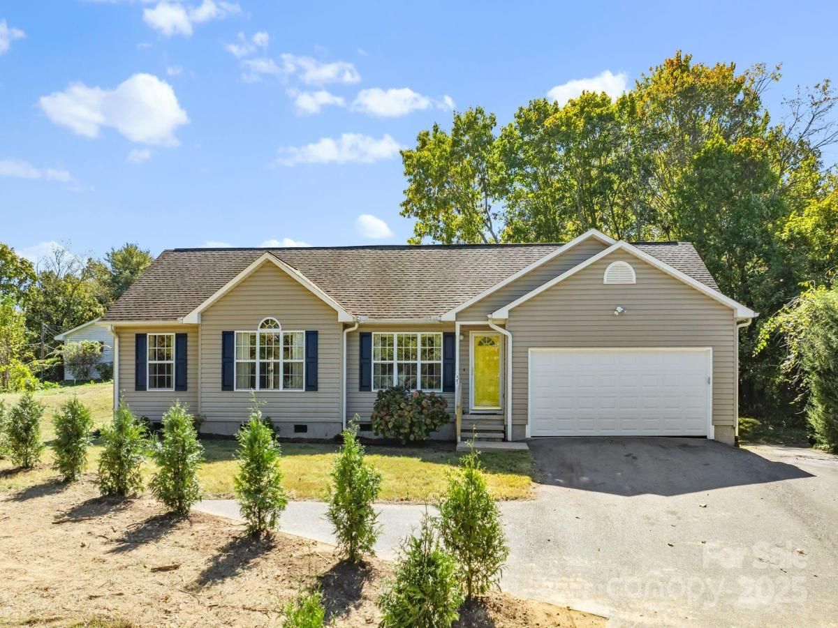 MLS #CAR4313057 image #0