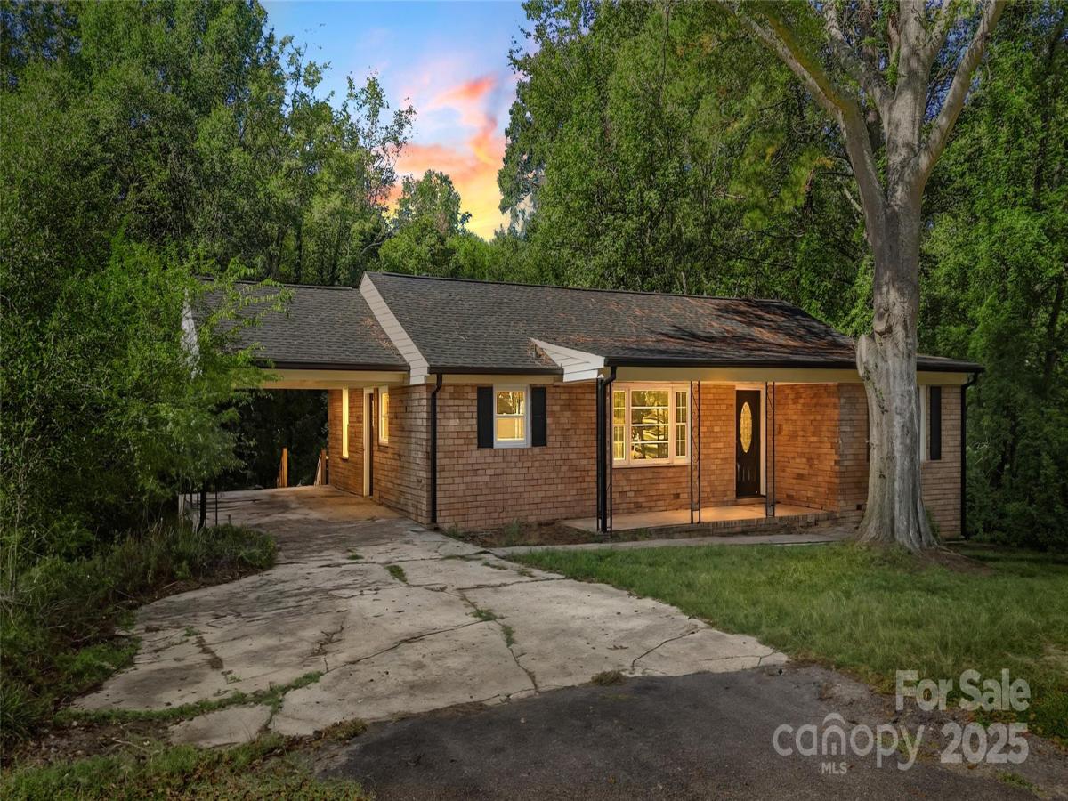 MLS #CAR4313175 image #0