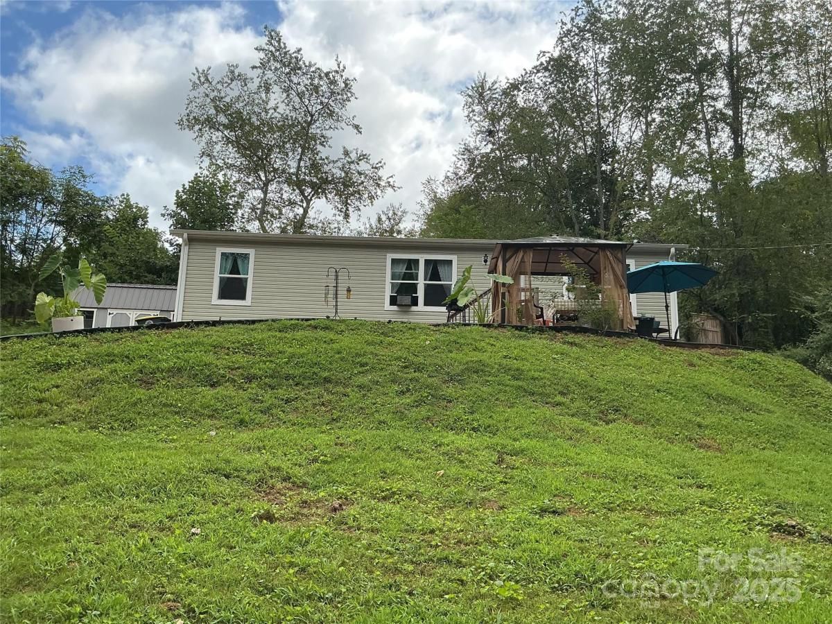 MLS #CAR4313510 image #0