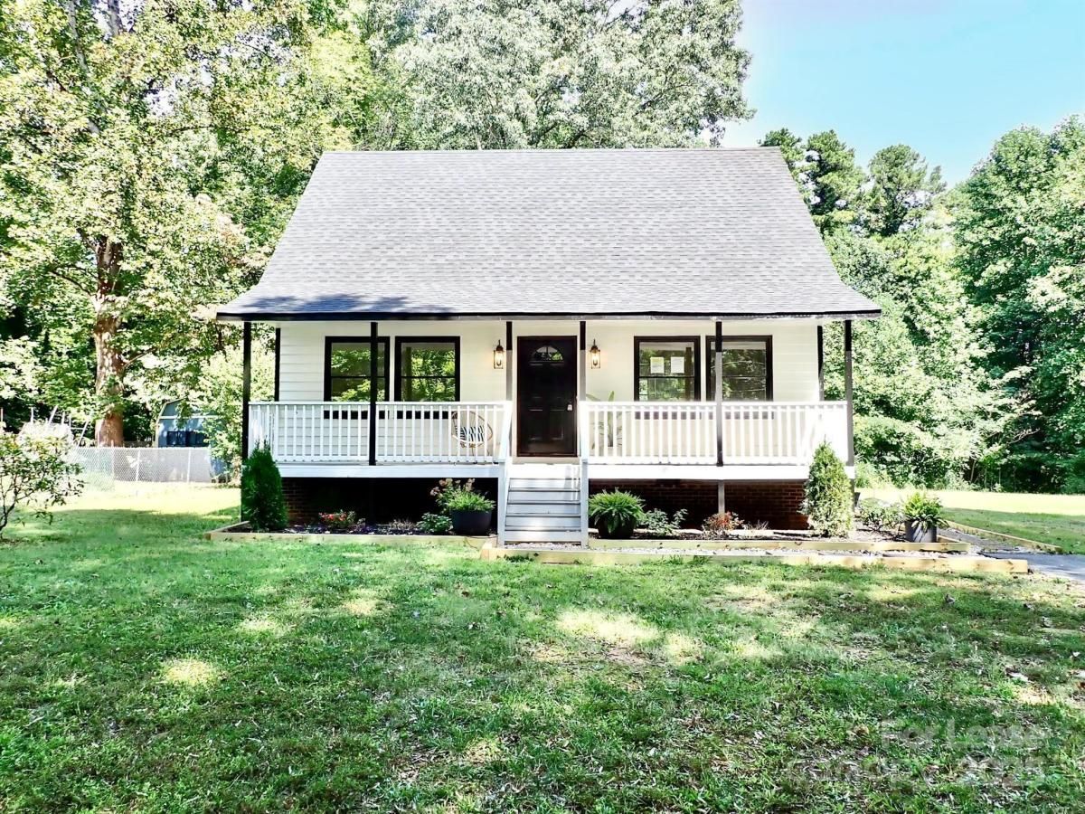 MLS #CAR4313577 image #0