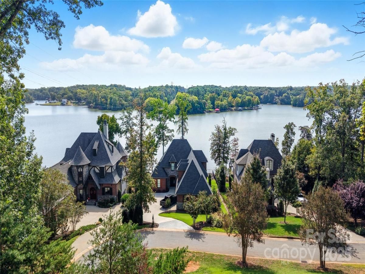 MLS #CAR4314135 image #0