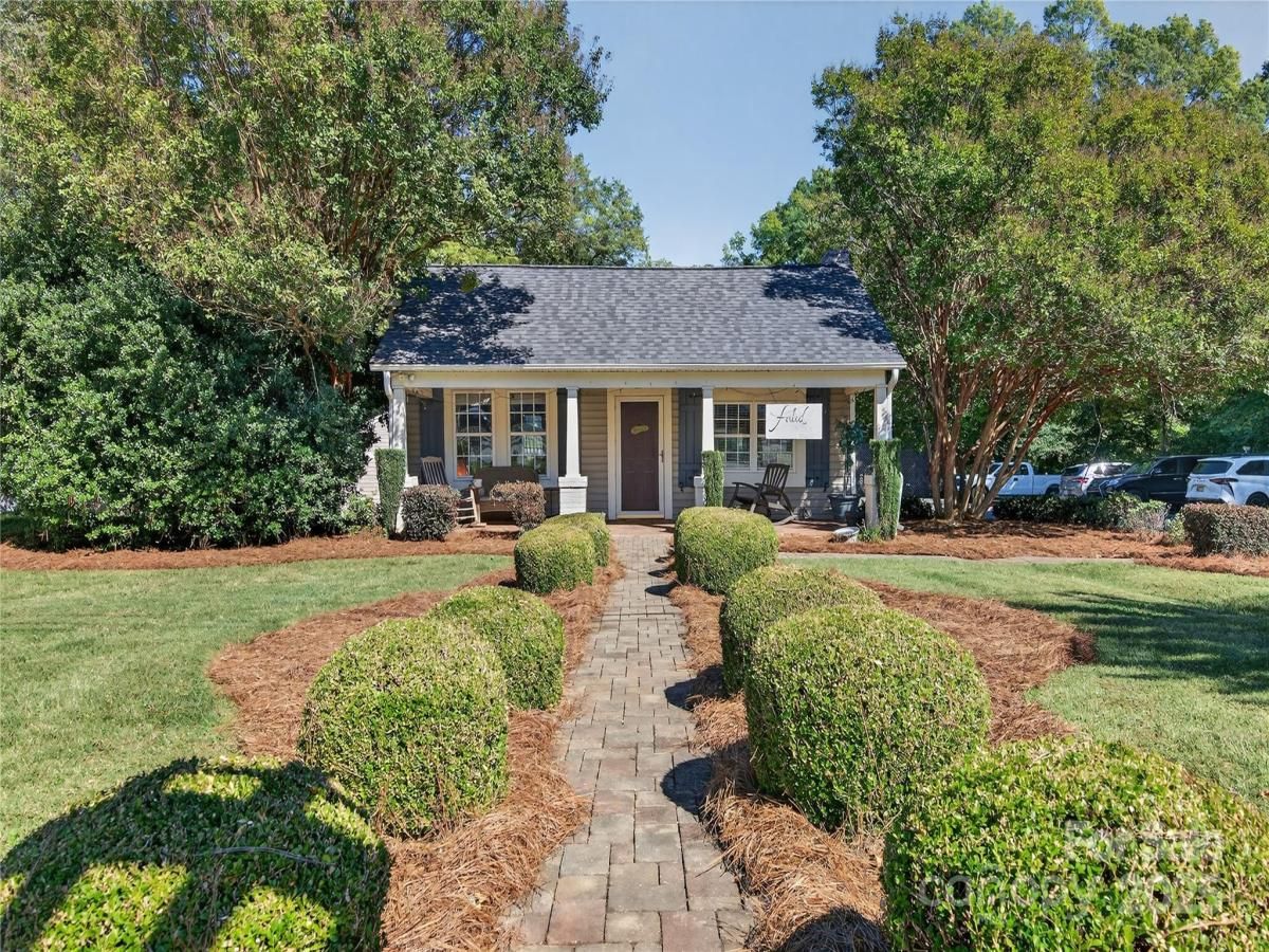 MLS #CAR4314350 image #0