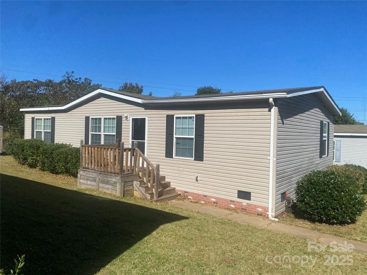 MLS #CAR4314413 image #0