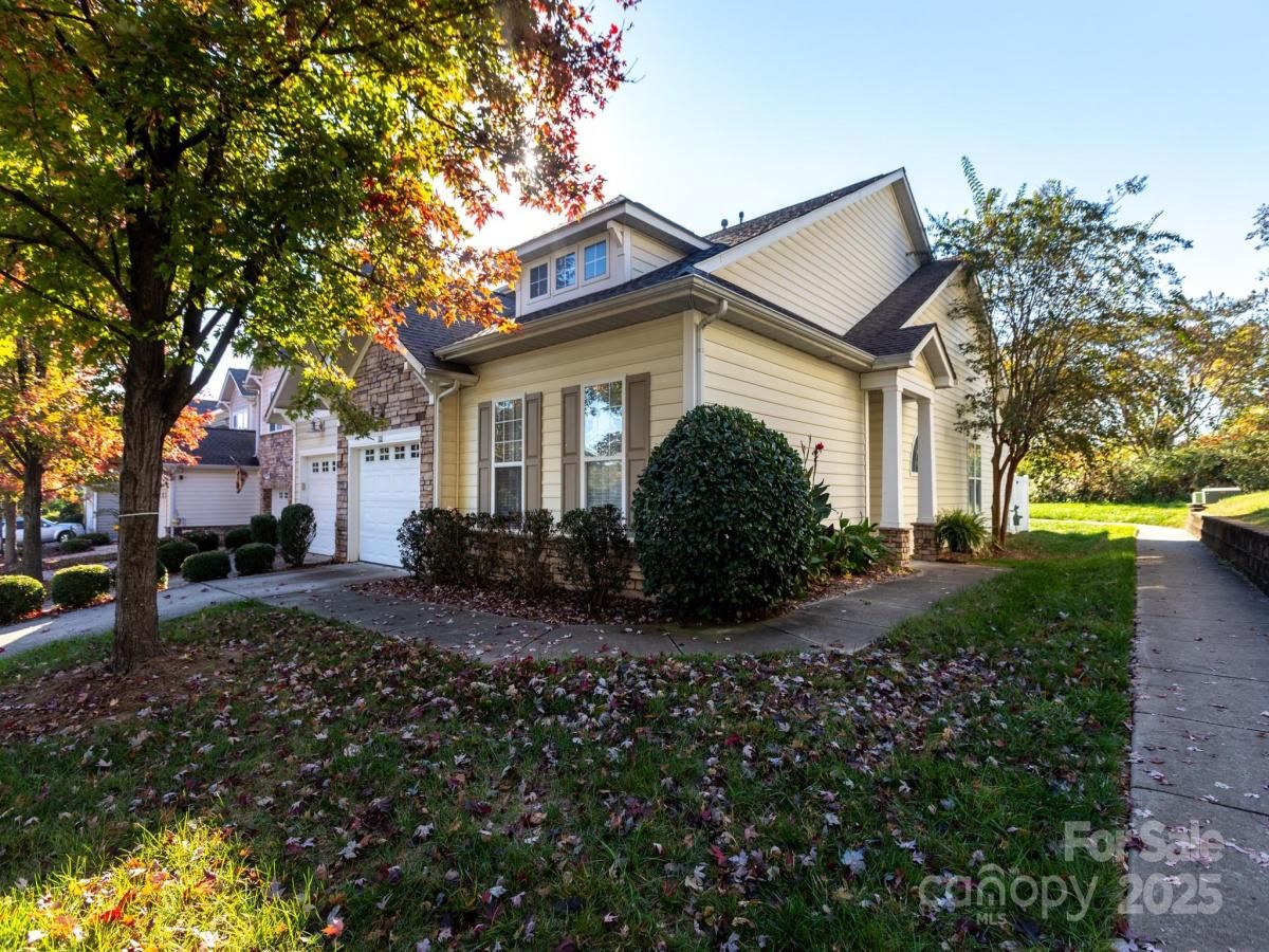 MLS #CAR4314458 image #0