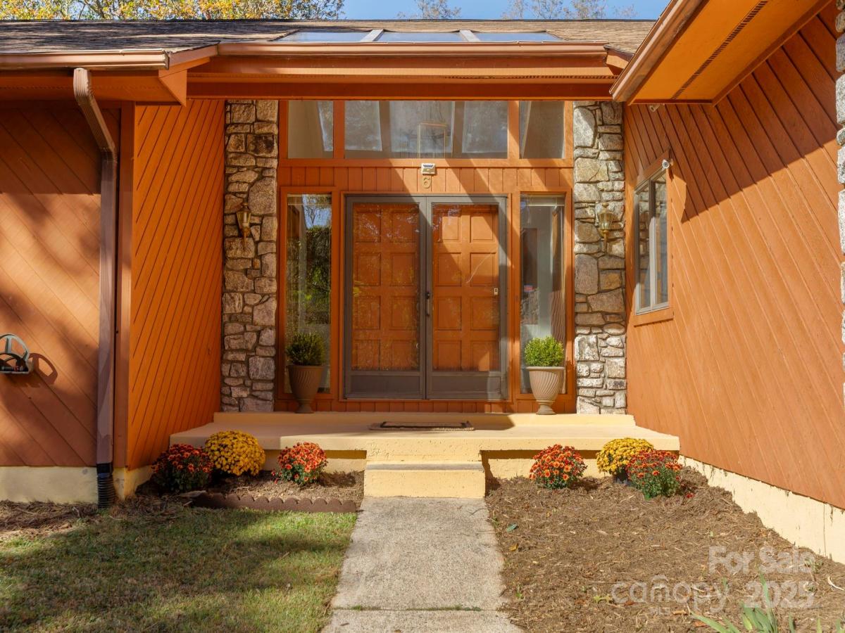 MLS #CAR4314647 image #0