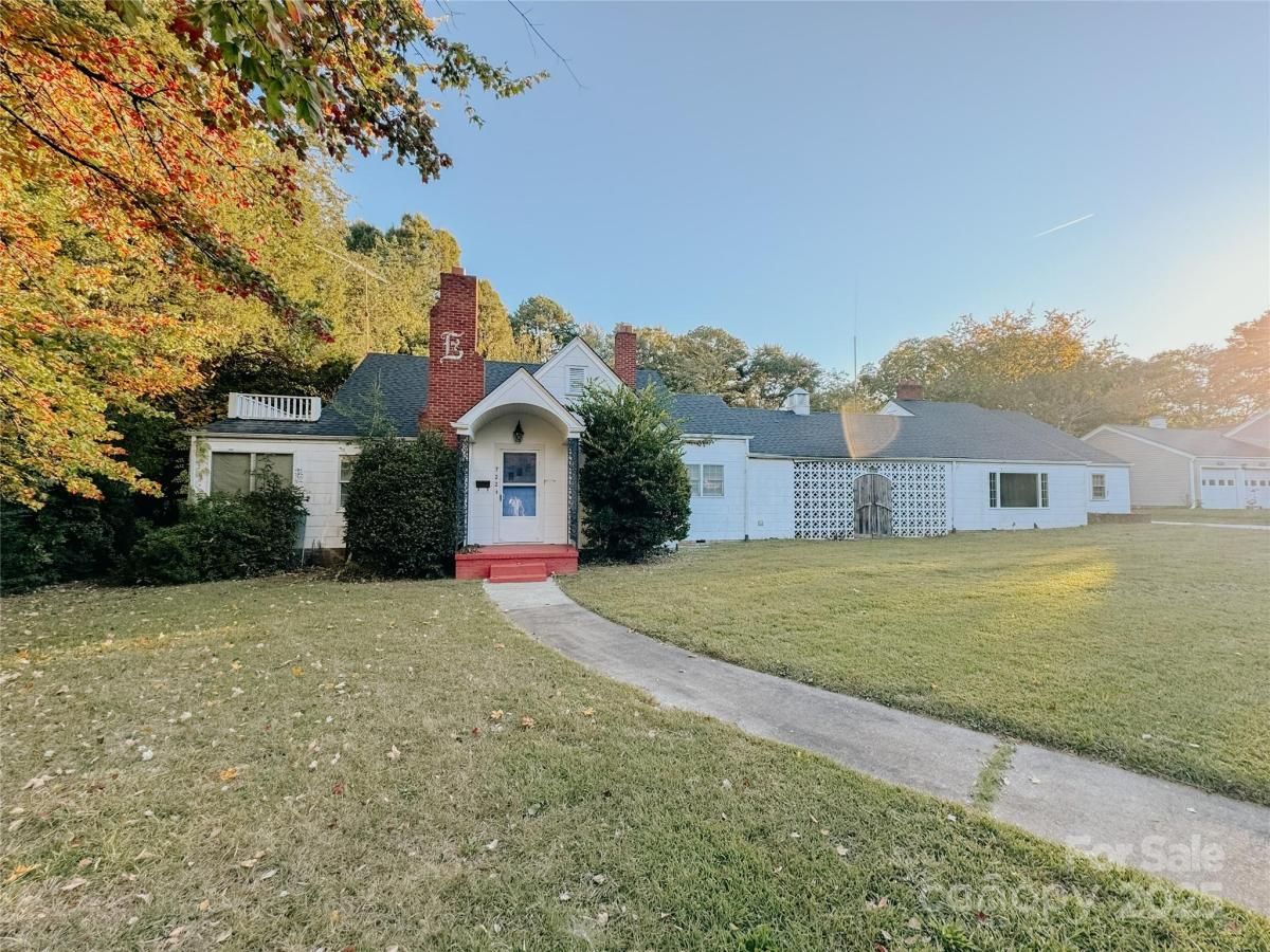 MLS #CAR4314730 image #0