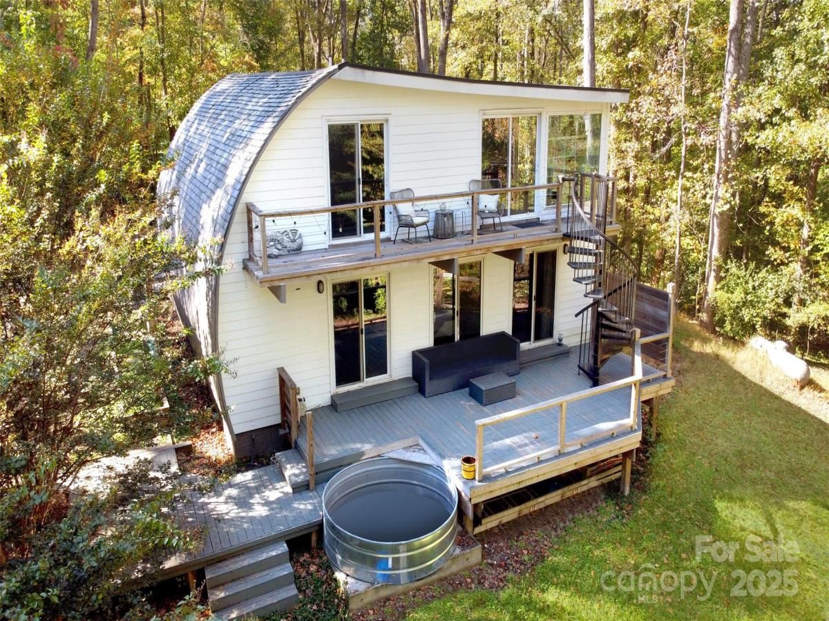 MLS #CAR4314749 image #0