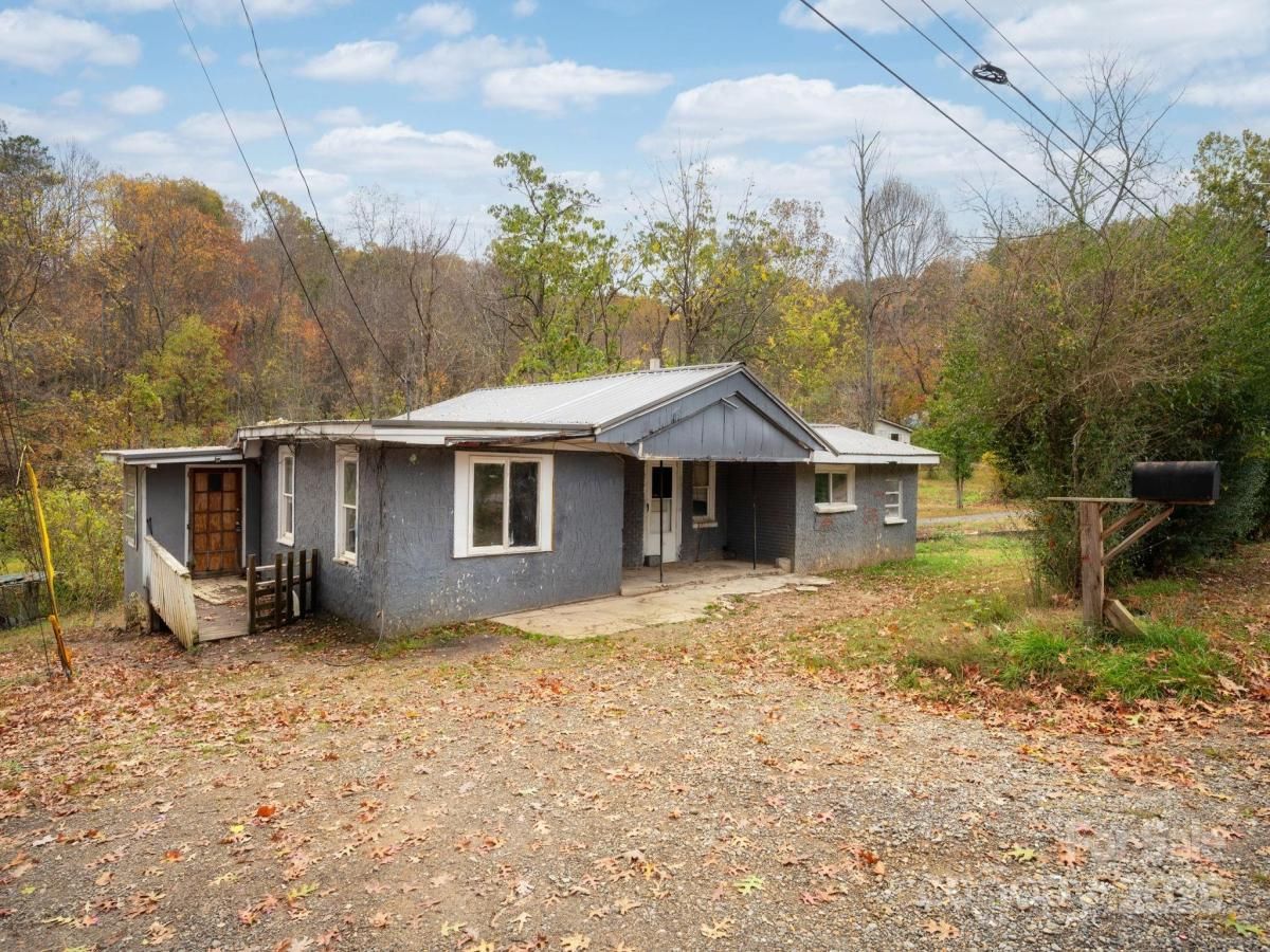 MLS #CAR4314784 image #0