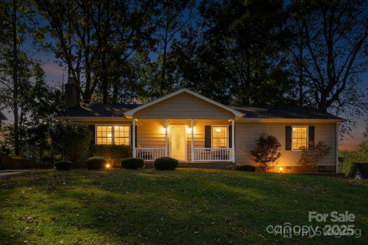 MLS #CAR4314824 image #0