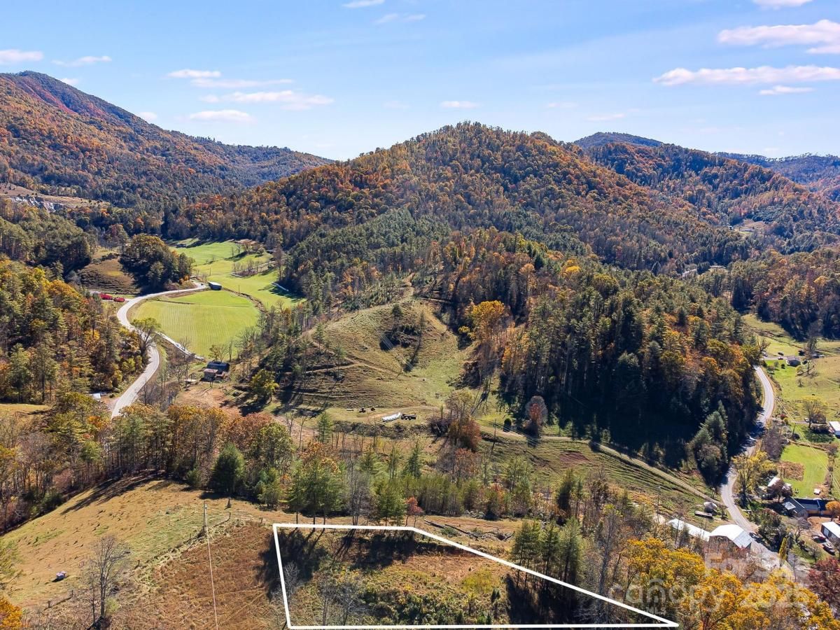 MLS #CAR4314873 image #0