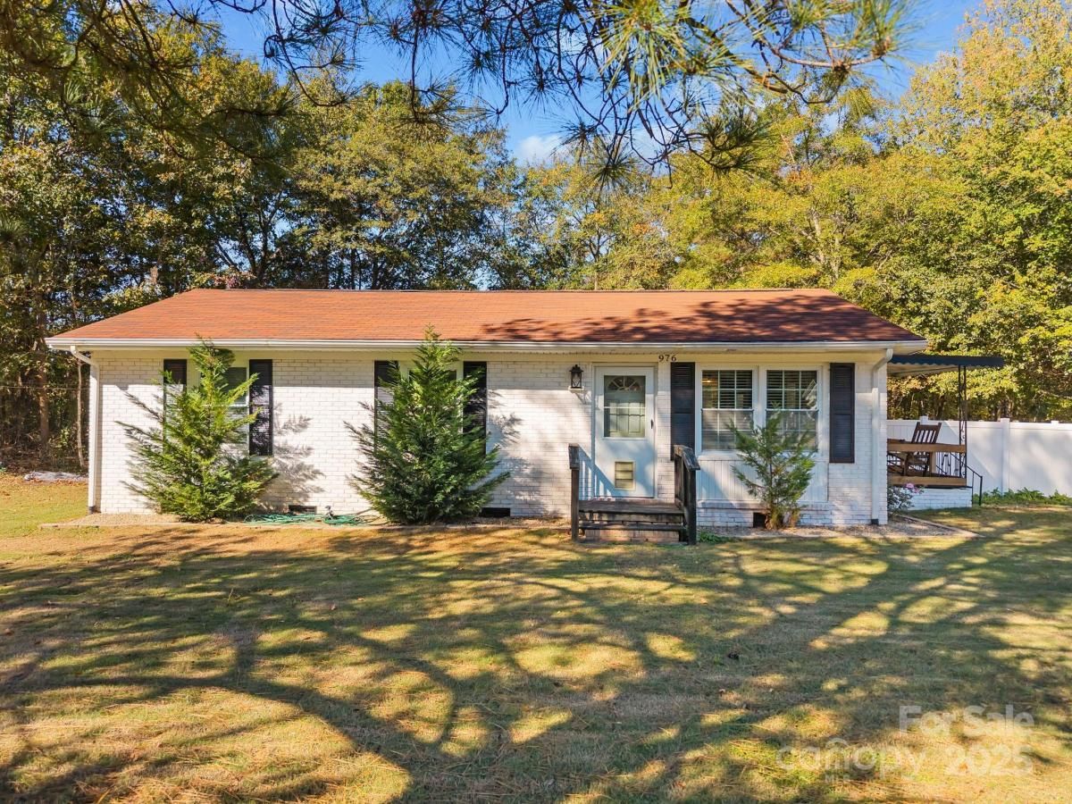 MLS #CAR4315085 image #0