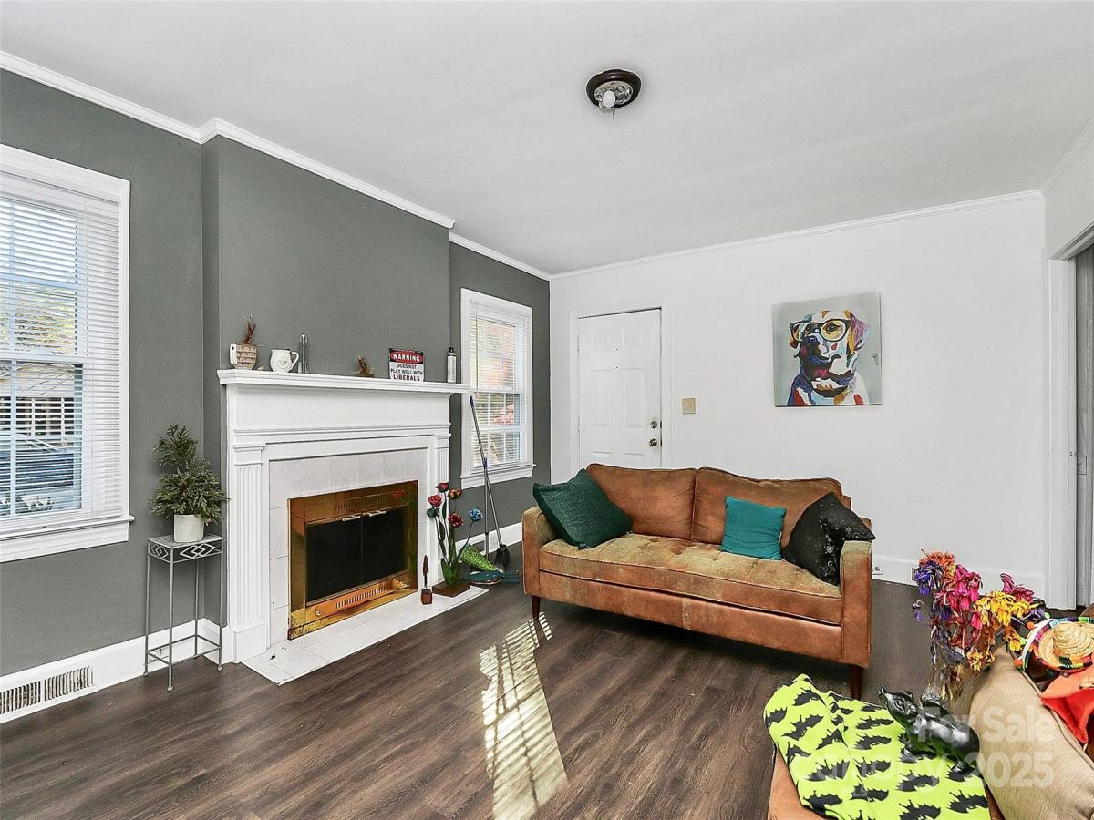 MLS #CAR4315164 image #0