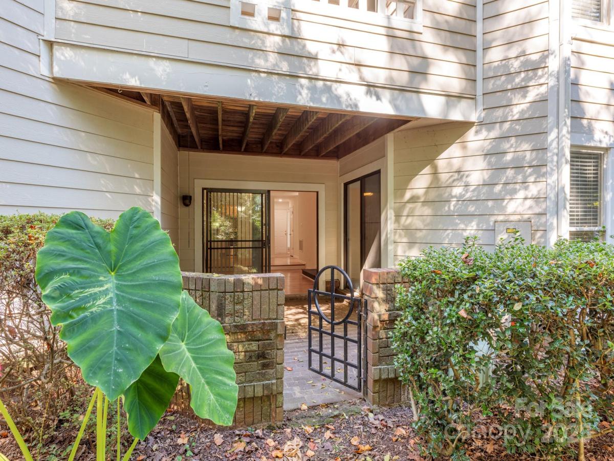 MLS #CAR4315191 image #0